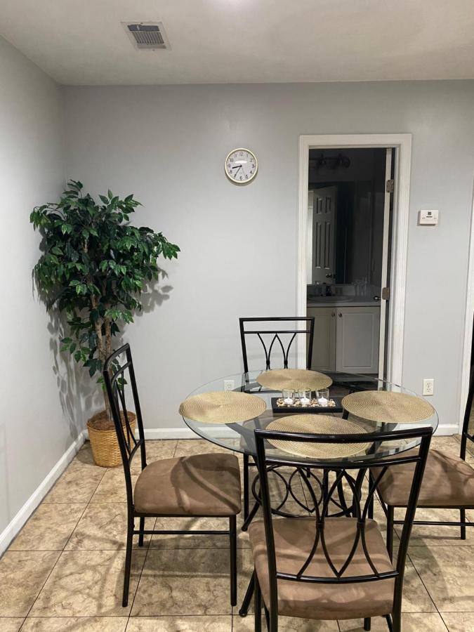Cute And Cozy 1 King Bed Unit Appartamento North Augusta Esterno foto